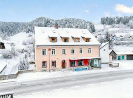 NRV Top 7, hotel a Möderbrugg