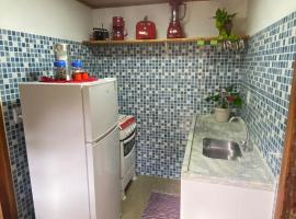 Mini casa aconchegante no centro de São Pedro da Serra, Hotel in Nova Friburgo