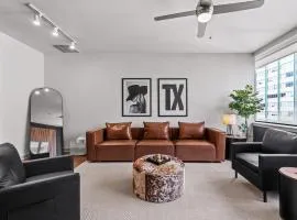 Luxury 17th Floor Downtown Dallas High-Rise with Free Parking, City Views, Pool & Gym