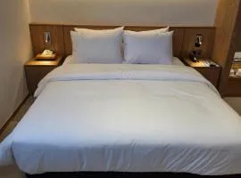 H Avenue Pohang Posco Daero