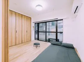 Showa Bloom Shinjuku 3