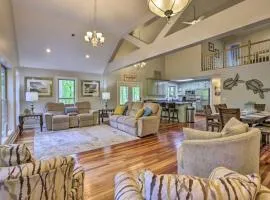 Dockside Lakefront Escape Deck Views