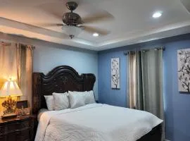 Spacious 4BR 3Baths Near Airport and La Plaza Mall