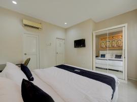 Hotel O near RS Fatmawati formerly White House, hotel v destinácii Jakarta