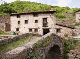 Posada de Urreci, בית כפרי בAldeanueva de Cameros