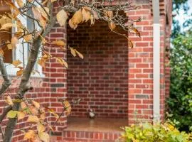 Convenient & Cosy Home in Camberwell