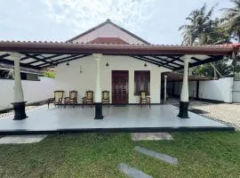 Thousand Sunny Villa