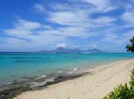 Carlton Plage PK18 White Sand Beach Pool 2BR2BA fiber Wi-Fi AC