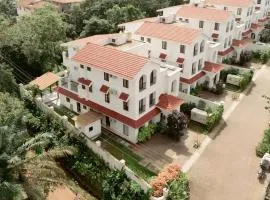 Casa Verdea 4-BHK Villa With Private Pool & Lift Near Popular Restaurants