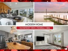 Waterfront Pickleball Court Wurstfest Stay