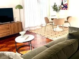 The Lawley Edit, 2 Bed Stylish Retro Townhouse