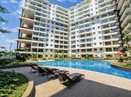 Comfy 2BR Apartment at Gateway Pasteur By Travelio