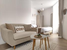 Résidence Manivi, hotel v destinaci Beaupréau