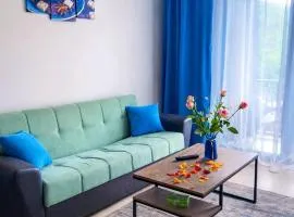 Luxe apartment In Alvina Complex