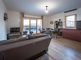 Refuge des Cimes Terrace & Mountain View