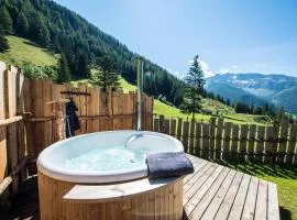 New Alpine Eco Chalet Oberkofl