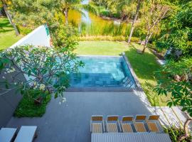 Sanctuary Ho Tram Villa โรงแรมในโฮจัม