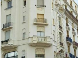 Studio Cosy au centre de Chatelguyon, hotel in Châtel-Guyon