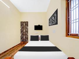 Hotel O UDHAYA LODGE, hotel u gradu Kuttalam