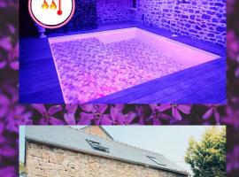 틴테니악에 위치한 호텔 Jacuzzi XXL avec Charme et Caractères de campagne