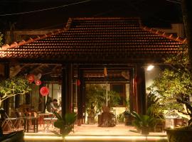 Berry Boutique, Hotel in Huế