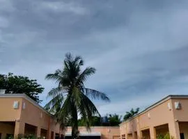 Crisols Beach resort Malapascua Island