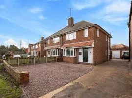 25 minutes from the peak district