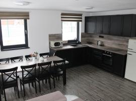 Tadorka, Oščadnica โรงแรมในชัดซา