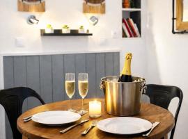 Le Refuge du Bord de Mer 2 pers- Studio avec parking à 500m de la mer, hotel a Houlgate