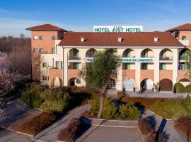 Just Hotel Lomazzo Fiera, ξενοδοχείο σε Lomazzo