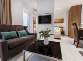 Achilleos City Hotel, hotell Larnakas