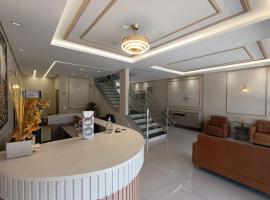 Hotel Hiperion Maringá, hotel Maringában