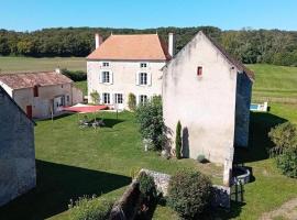 Le tout a la fois de saint-maixent le petit, hotel din Haims