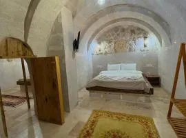 Cappdocia Tughan Cave Hotel