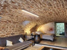 Gîte de Burgy, hotel u gradu 'Burgy'