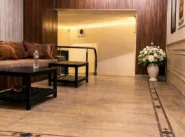 Hotel vk palace completly family stay #neartaj#luxurystay