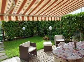 Appartamento in residence elegante con piscina