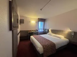 Brit Hotel Les Evens