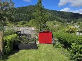 Tree Tops Views Beautiful Home in Afan Forest By STAE-Homes