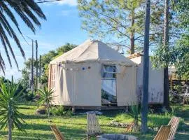 Yurtas Playa San Francisco