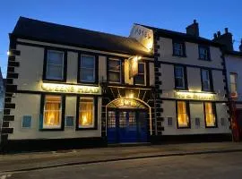 The Queen's Head Hotel