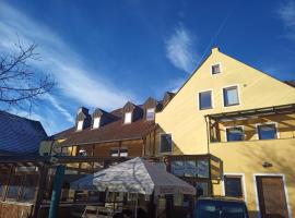 Apartment Nord-Amerika DG, hotel u gradu 'Moosburg'