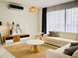 City Escape Peaceful Villa