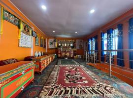 Perfect blend of Tea garden and Kanchenjunga, hotel i Sukhia Pokhari