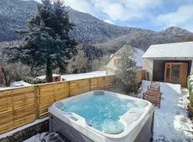 Hautes Branches Jacuzzi et Sauna Le Sylvestre