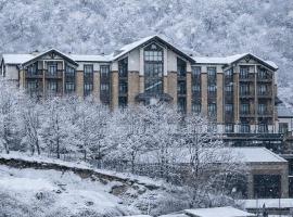 Macara Lake Park, hotel em Quba