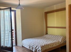 Appartamento Margherita, hotel v destinácii Tenno