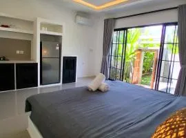 AER HOUSE - Concrate House with Plunge Pool