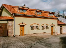 Vinný sklep u Műhlbergerů: Jaroslavice şehrinde bir otel