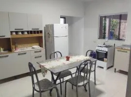 Quarto Casal Com AR Condicionado e Banheiro Privativo